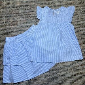 Crown and Ivy seersucker set